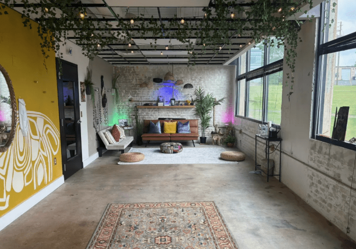 Petals & Parfum: Elevated Fragrance Experiences for the Southside - Forged Rose Fragrances