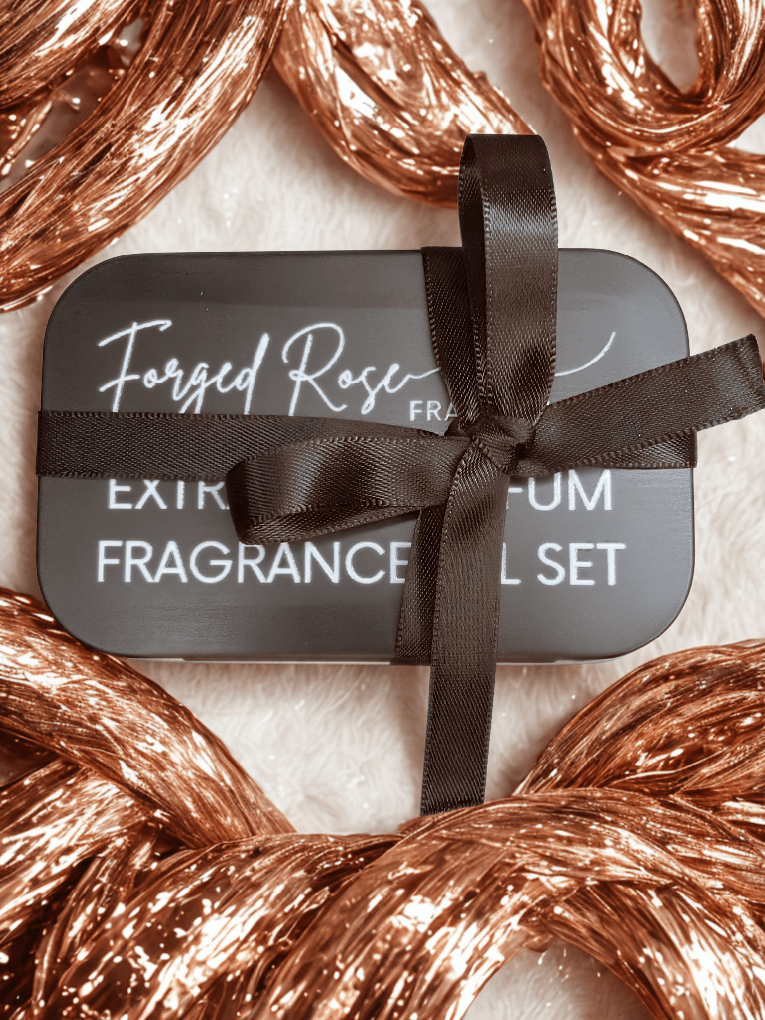 The Holiday 2025 Collection Discovery Set - Forged Rose Fragrances